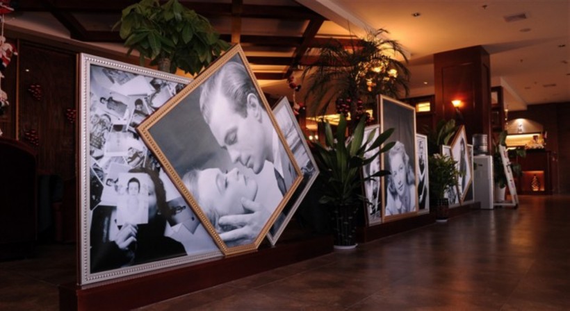 点击大图看下一张：兰布拉咖啡厅实景图片