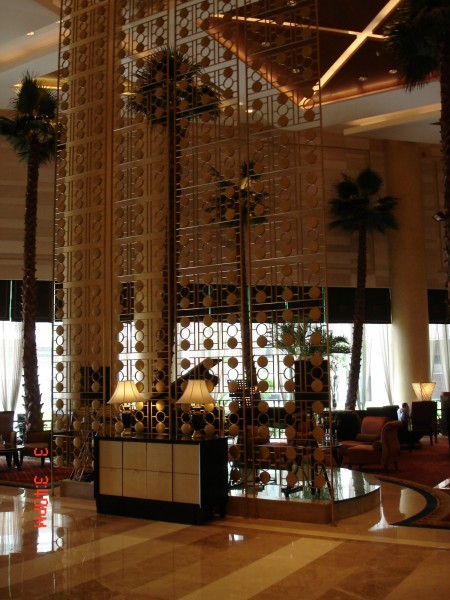 点击大图看下一张：南京酒店装潢设计图片