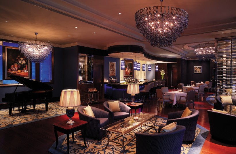 点击大图看下一张：宁波香格里拉大酒店酒吧图片