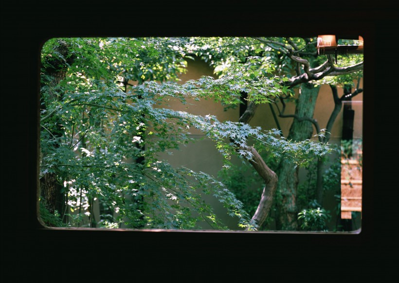 点击大图看下一张：日式门窗图片