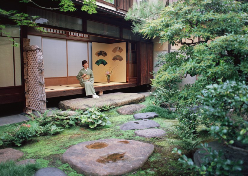 点击大图看下一张：日式房子图片