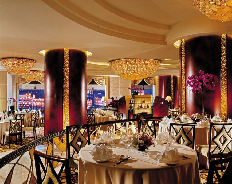 点击大图看下一张：上海浦东香格里拉饭店餐厅图片