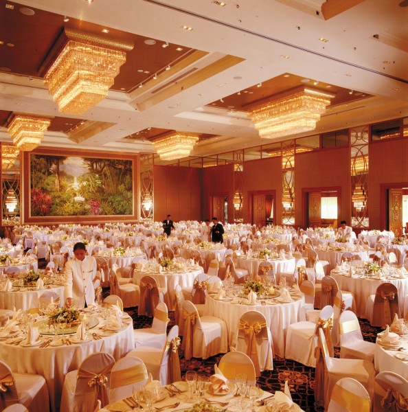 点击大图看下一张：香格里拉丹绒亚路度假酒店宴会厅图片