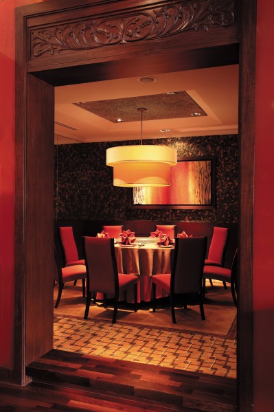 点击大图看下一张：香格里拉麦丹岛度假酒店餐厅图片