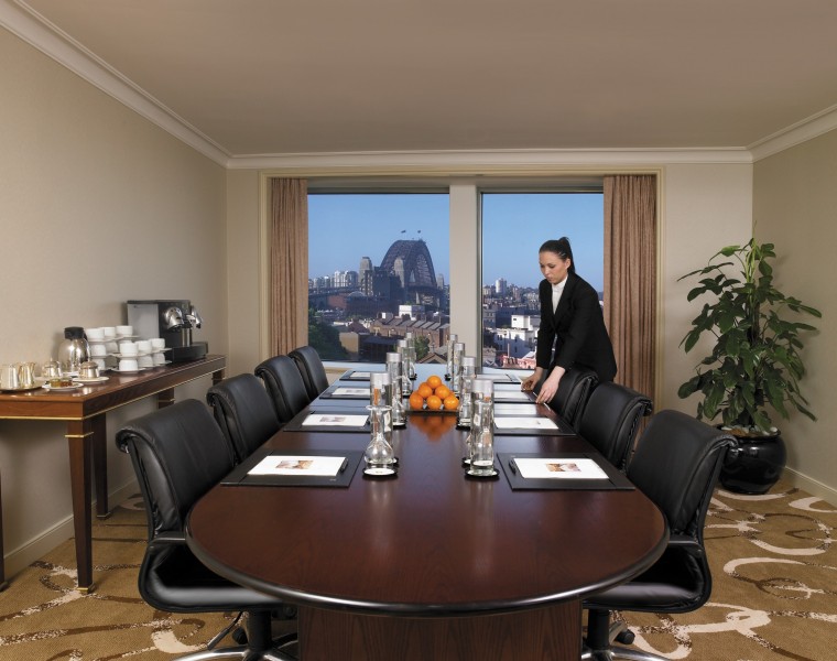 点击大图看下一张：悉尼香格里拉大酒店会议厅图片