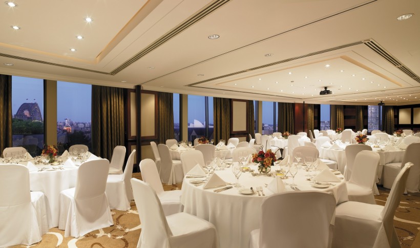 点击大图看下一张：悉尼香格里拉大酒店宴会厅图片