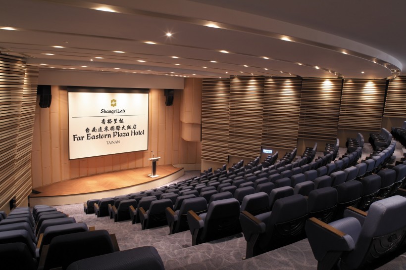 点击大图看下一张：台南香格里拉大酒店会议厅图片