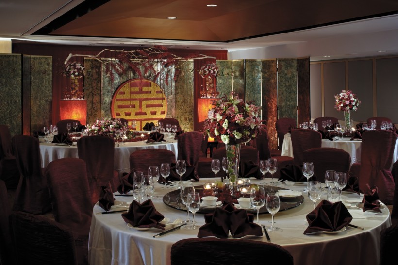 点击大图看下一张：台南香格里拉大酒店宴会厅图片