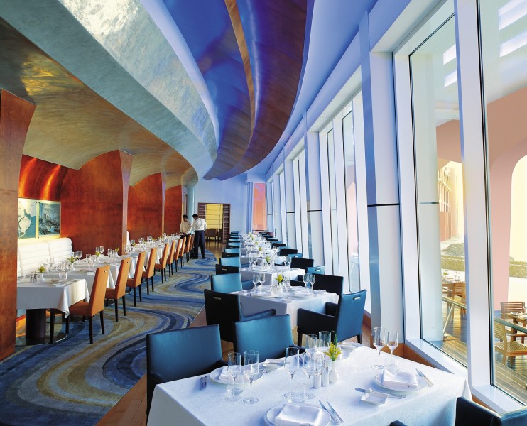 点击大图看下一张：阿曼香格里拉大酒店餐厅图片