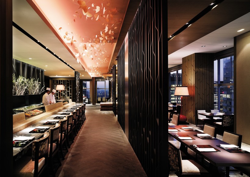 点击大图看下一张：东京香格里拉大酒店餐厅图片