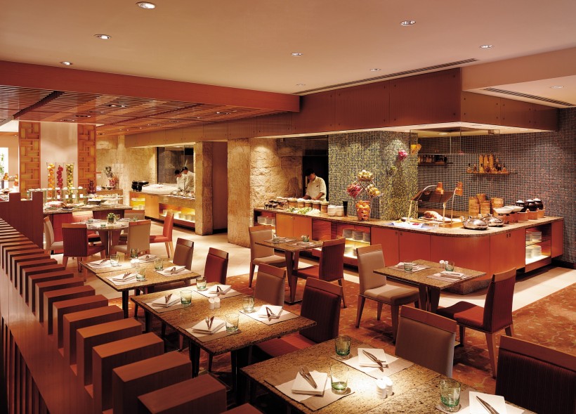 点击大图看下一张：中山香格里拉酒店餐厅图片