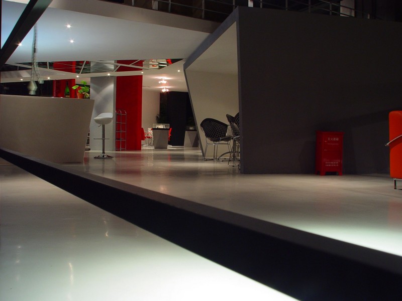 点击大图看下一张：商业展示空间装潢设计-杨冰作品图片
