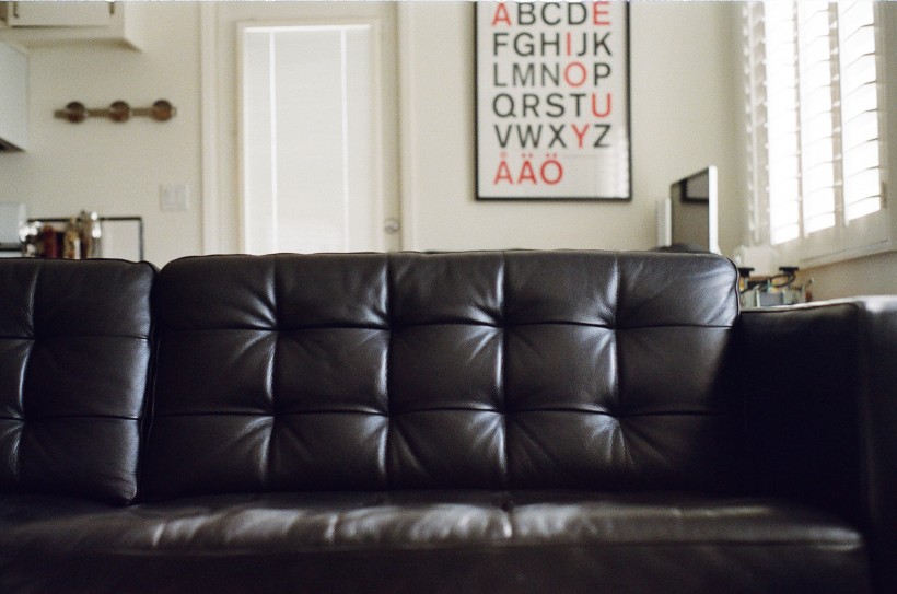 点击大图看下一张：舒适的沙发图片