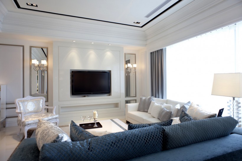 点击大图看下一张:台北张公馆奢华客厅图片