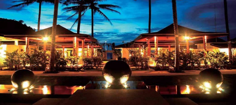 点击大图看下一张：泰国皇帝岛拉查酒店图片
