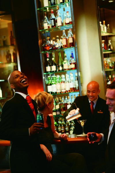 点击大图看下一张:文华东方酒店餐饮酒吧图片