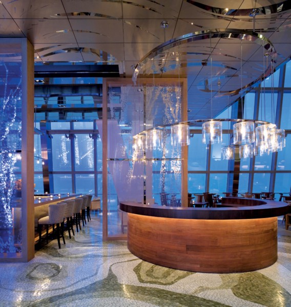 点击大图看下一张：现代风格餐厅-世纪100餐厅图片