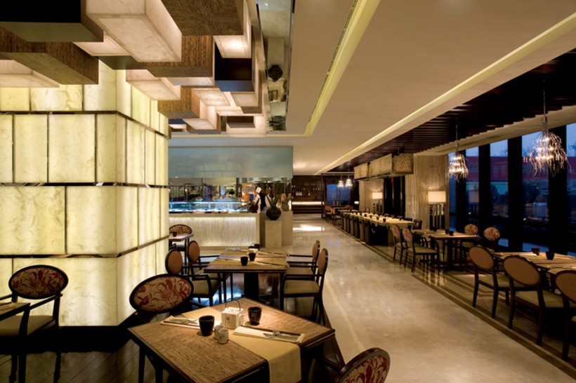 点击大图看下一张：现代风格餐厅-霍克亚洲餐厅图片