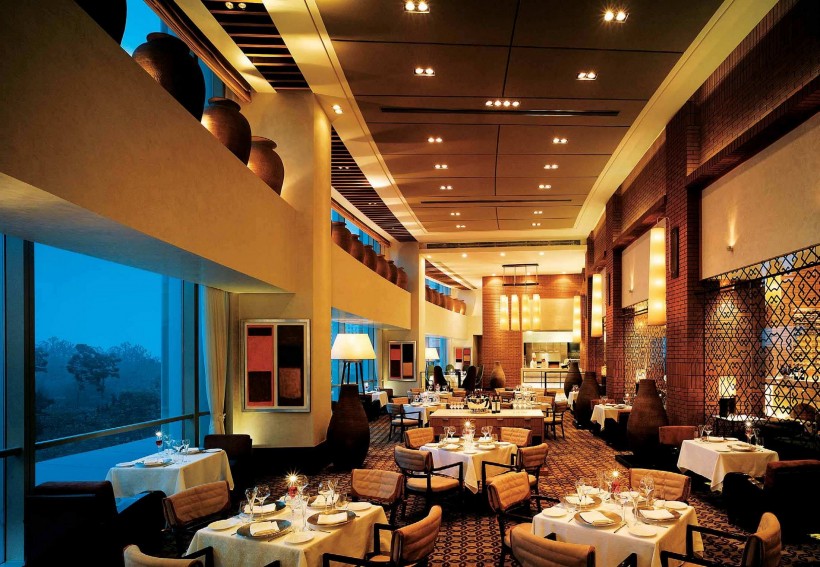 点击大图看下一张：中国青岛香格里拉大饭店图片