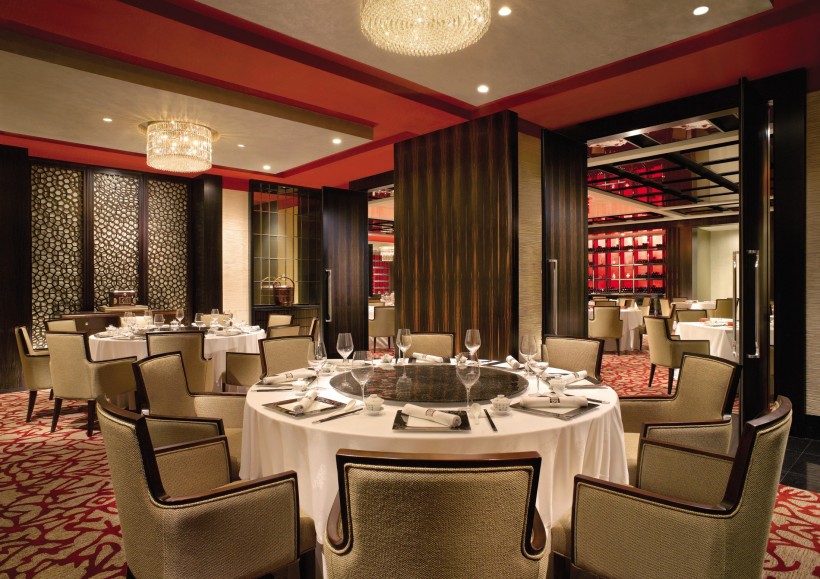 点击大图看下一张：新加坡香格里拉大酒店餐厅酒吧图片