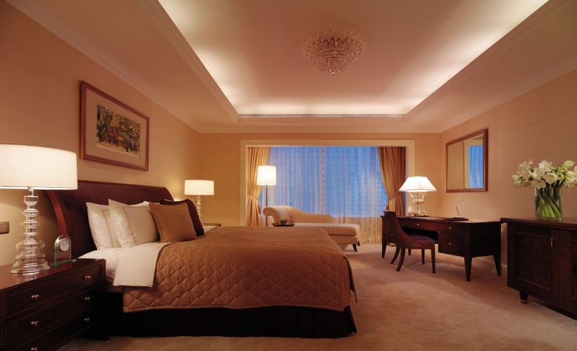 点击大图看下一张：新加坡香格里拉大酒店客房图片