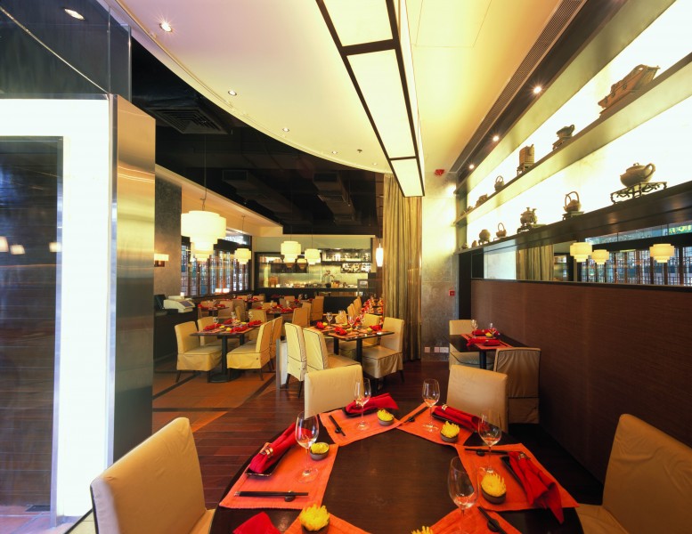 点击大图看下一张：心轩-梁志天餐厅设计作品图片