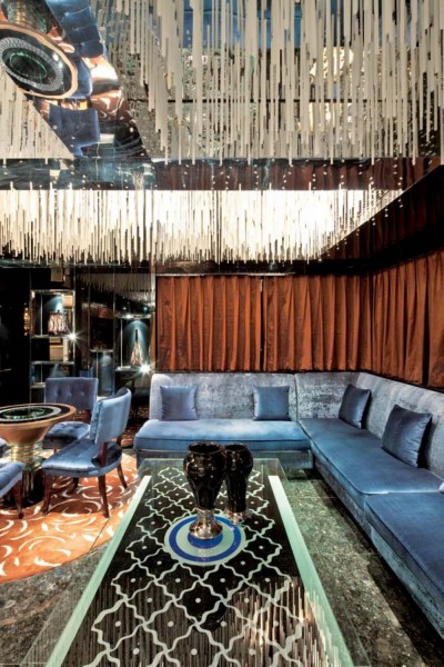 点击大图看下一张:广州颐和高尔夫庄园B区C型别墅样板房图片