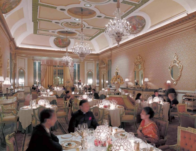 点击大图看下一张：印度斋浦尔戎尔巴皇宫酒店图片