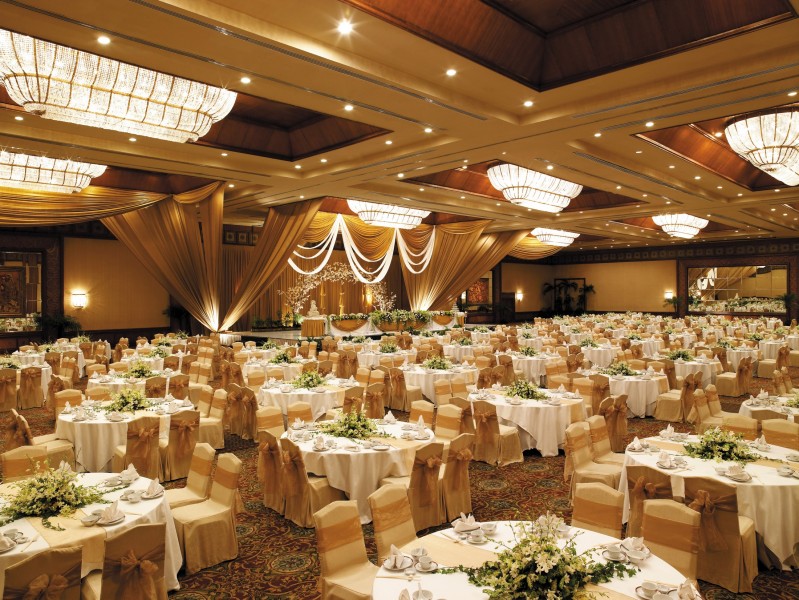 点击大图看下一张：印尼泗水香格里拉大酒店宴会厅图片