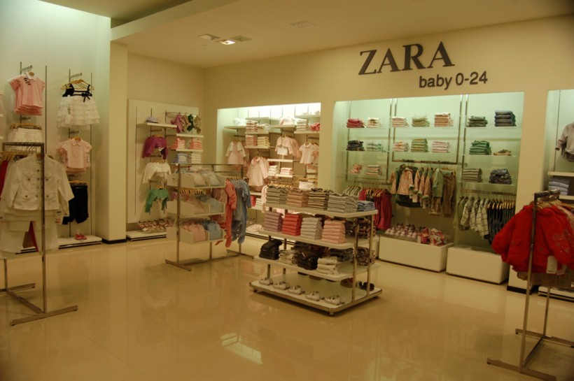 点击大图看下一张：ZARA店面设计图片
