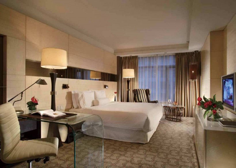 点击大图看下一张:中国上海威斯汀大饭店图片