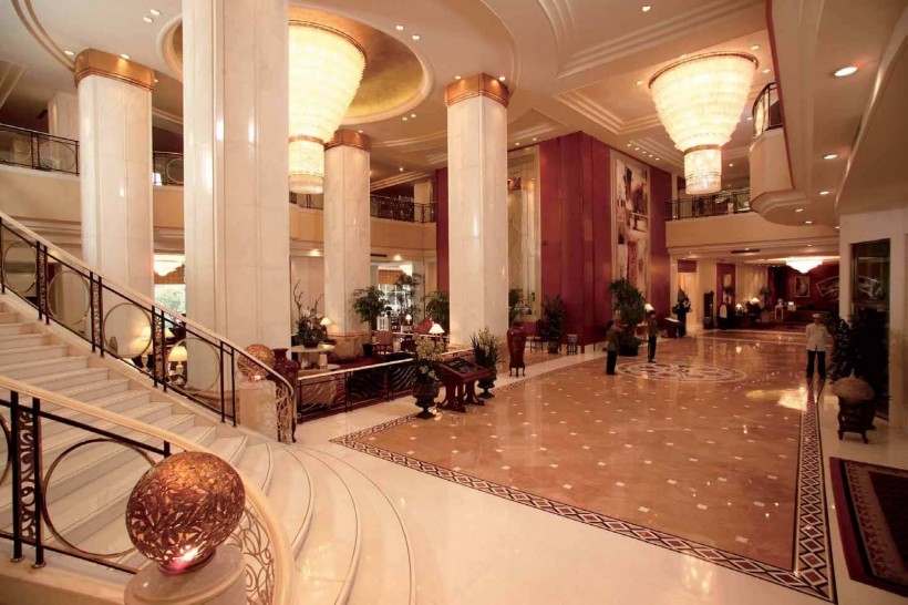 点击大图看下一张：中国上海威斯汀大饭店图片
