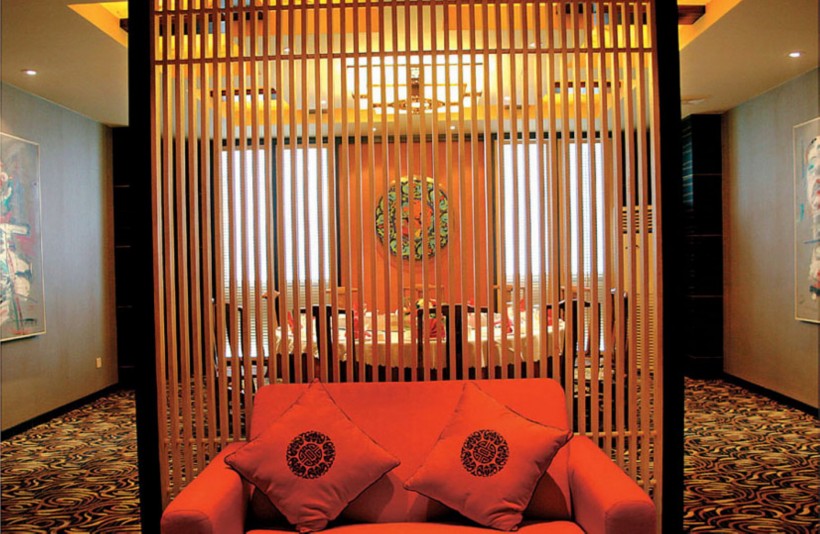 点击大图看下一张：中式酒店装潢图片