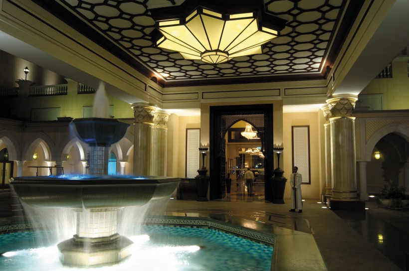 点击大图看下一张：阿布扎比香格里拉大酒店外观图片