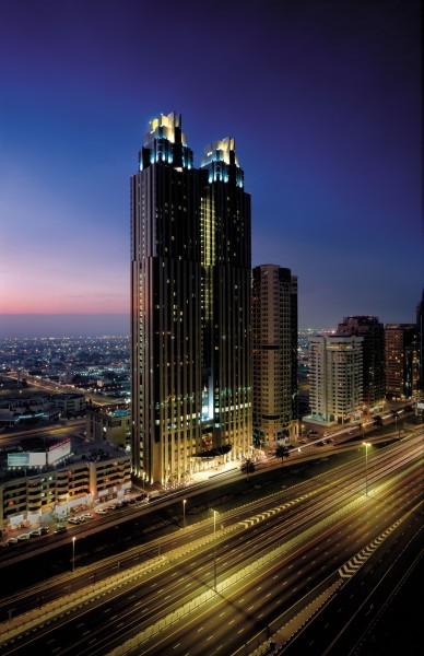 点击大图看下一张：迪拜香格里拉大酒店外观图片