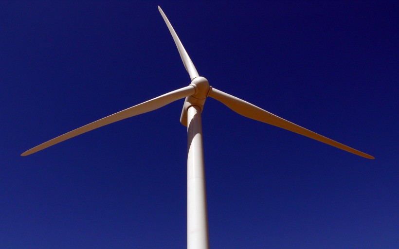 点击大图看下一张：绿色能源,风力发电