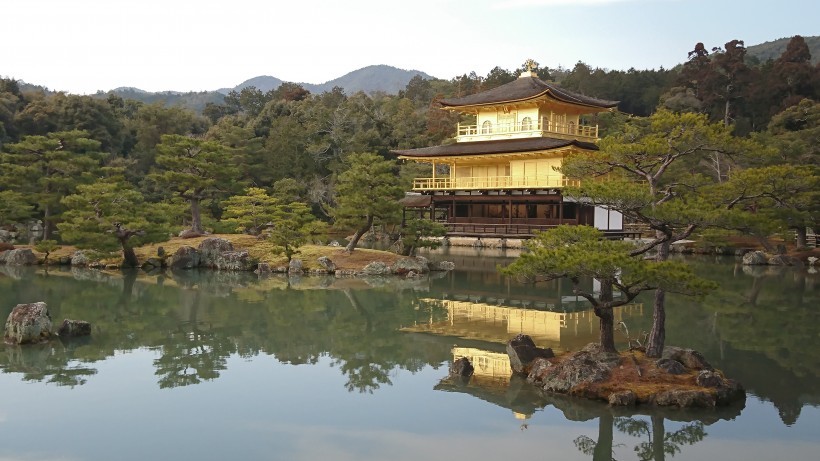 点击大图看下一张:佛教建筑寺庙图片