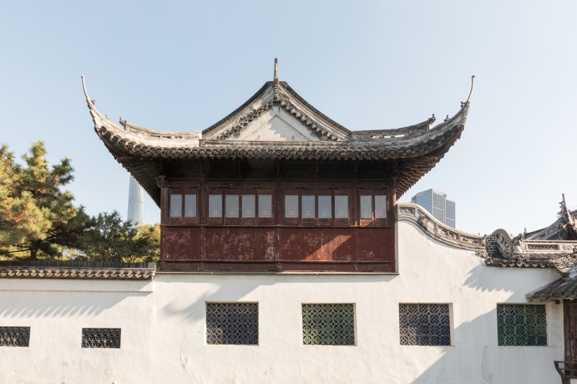 点击大图看下一张：中国传统古建筑图片
