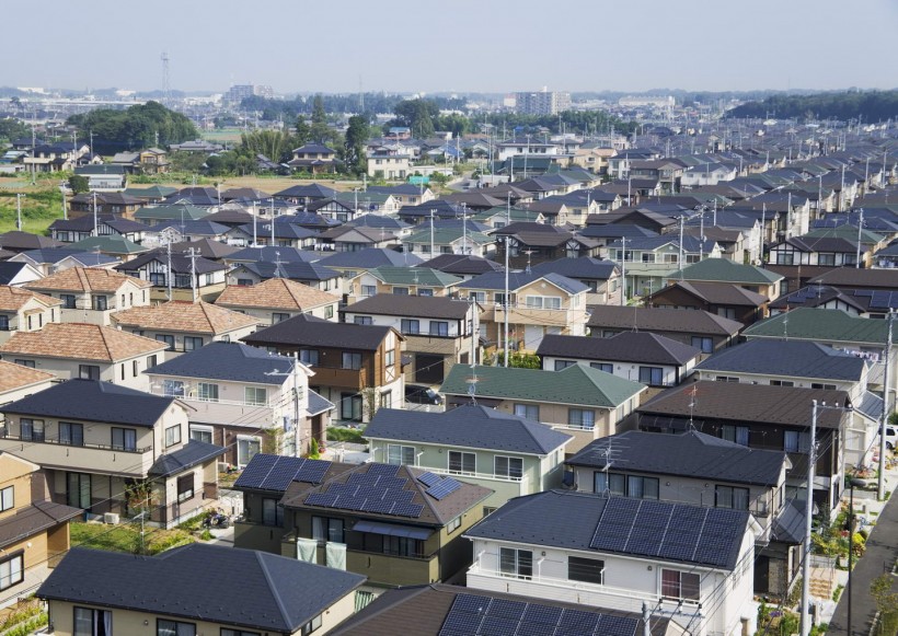 点击大图看下一张：日本城镇建筑图片
