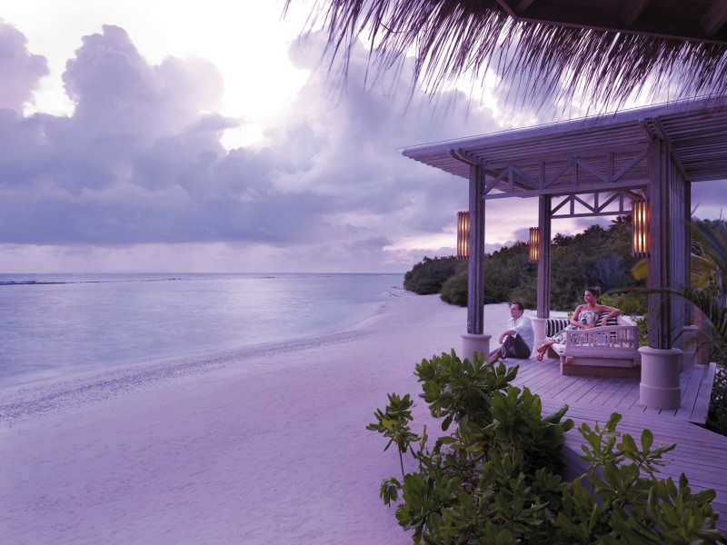 点击大图看下一张：马尔代夫香格里拉大酒店外观景色图片