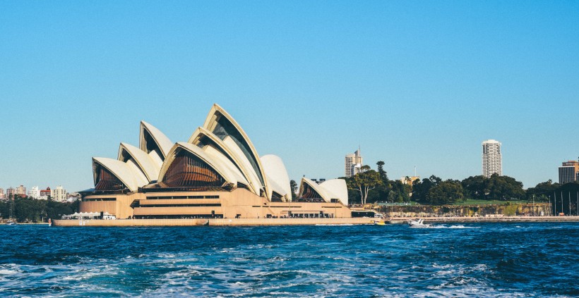 点击大图看下一张：悉尼歌剧院图片