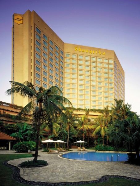 点击大图看下一张：印尼泗水香格里拉大酒店外观图片