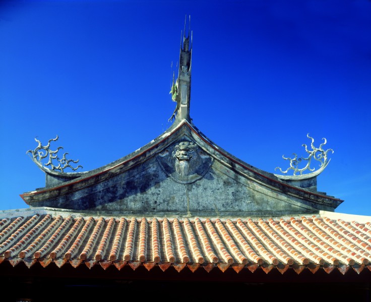 点击大图看下一张：中国古建筑图片