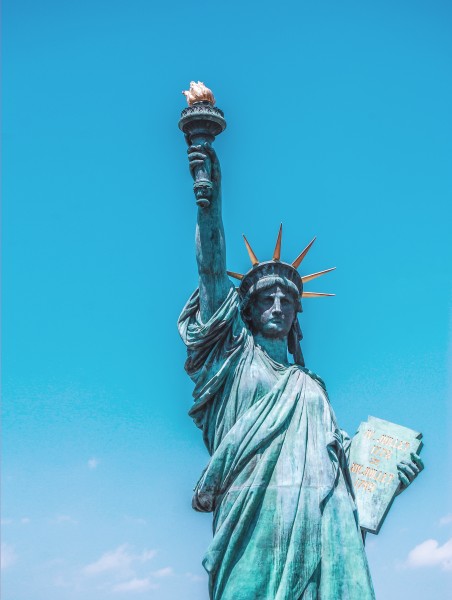 点击大图看下一张：纽约自由女神像图片