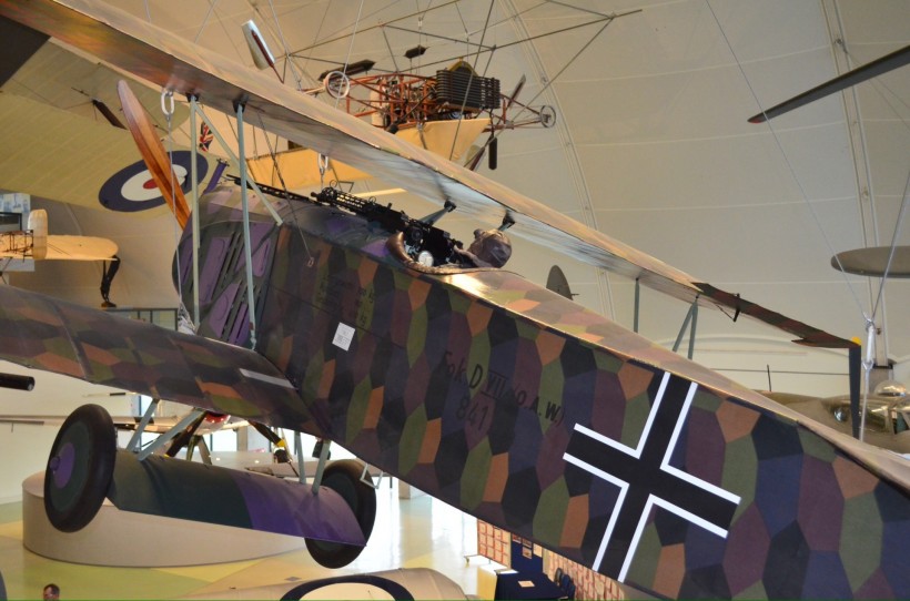 点击大图看下一张：英国伦敦英国皇家空军博物馆内部陈设图片