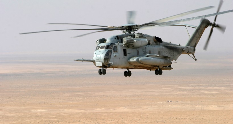点击大图看下一张：CH-53E型直升机图片