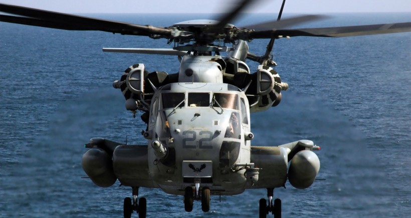 点击大图看下一张：CH-53E型直升机图片