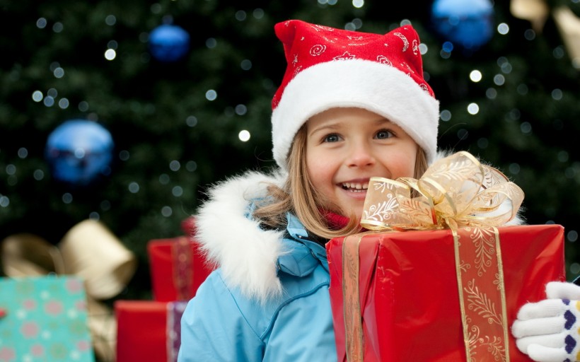 点击大图看下一张：儿童圣诞节与圣诞礼物图片