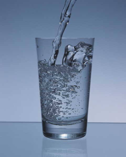 点击大图看下一张：冰块图片