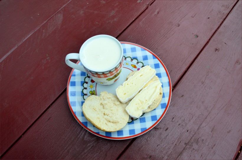 点击大图看下一张：欧式简单早餐图片